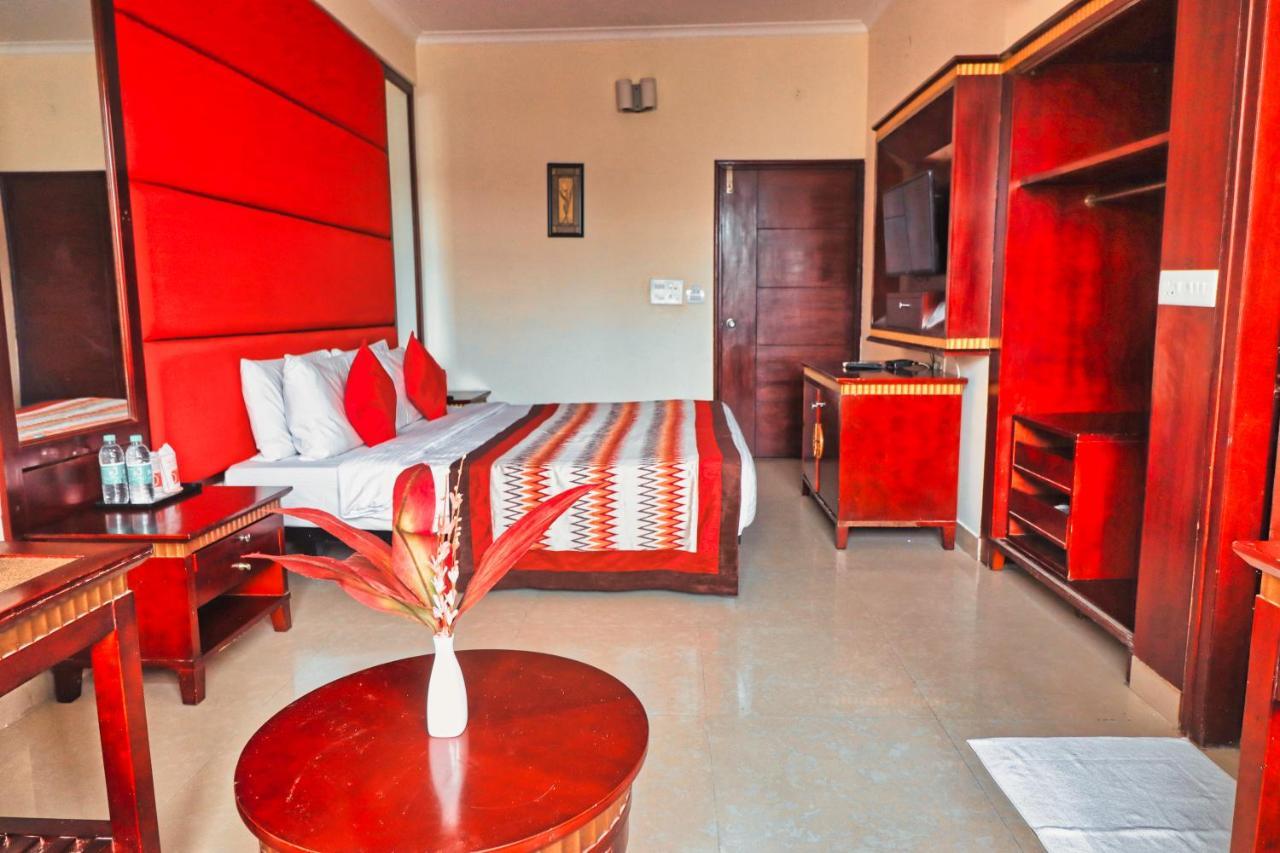 Crestmont Ashapurna Jaipur, Banipark Hotel Eksteriør billede