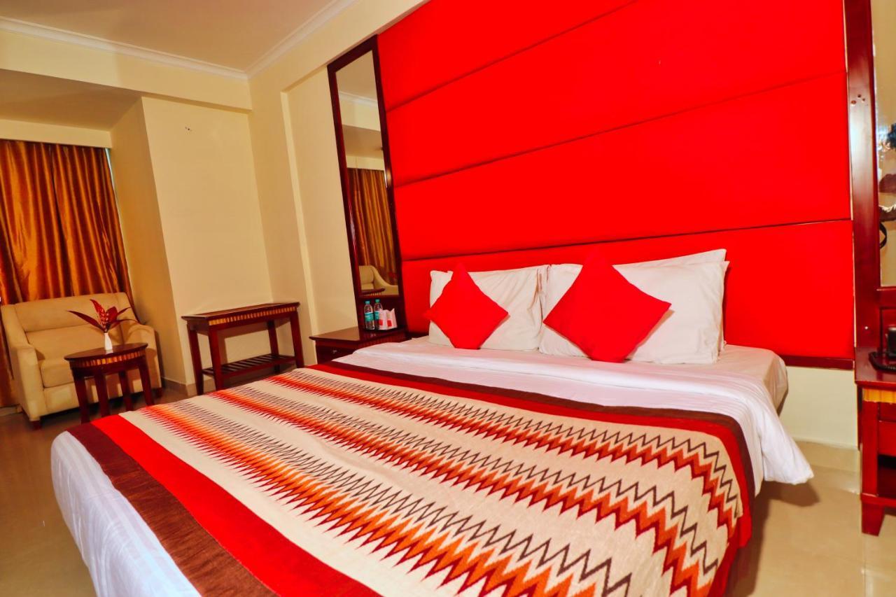 Crestmont Ashapurna Jaipur, Banipark Hotel Eksteriør billede