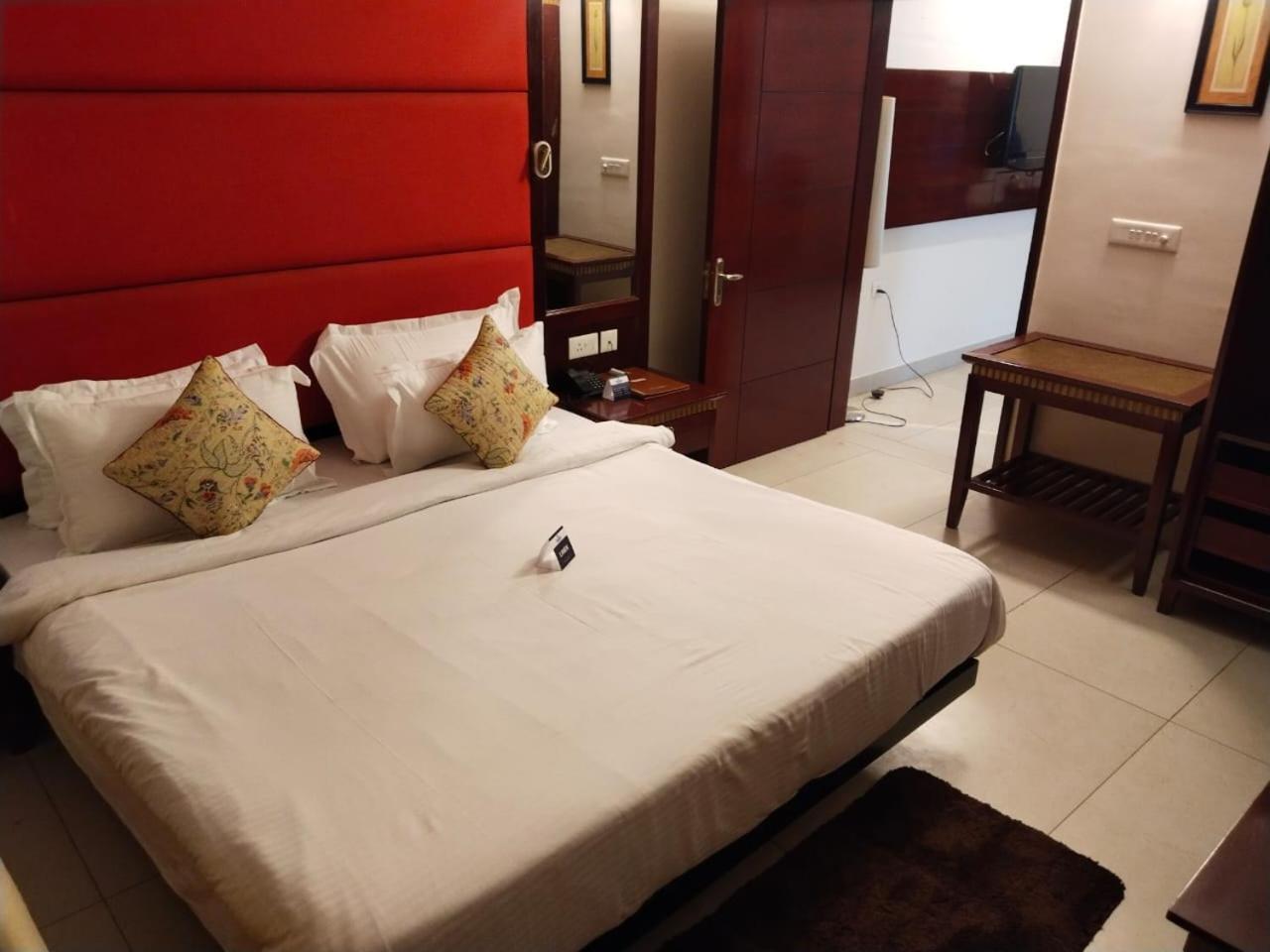 Crestmont Ashapurna Jaipur, Banipark Hotel Eksteriør billede